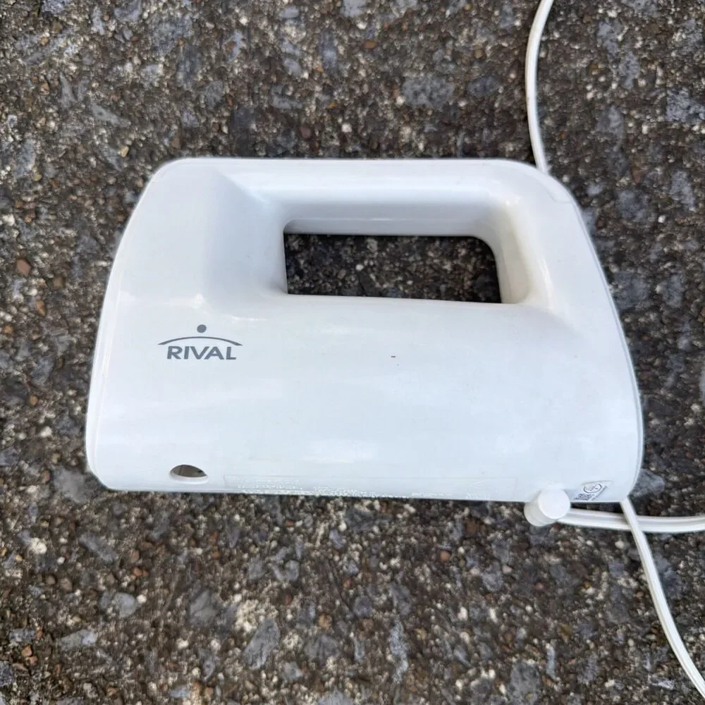 Rival Electric Hand Mixer 5 Speed NO PADDLES Model HM-708 White Unit Only